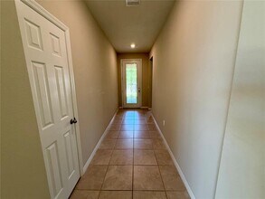1705 Cayman Cove Cir in St. Cloud, FL - Building Photo - Building Photo