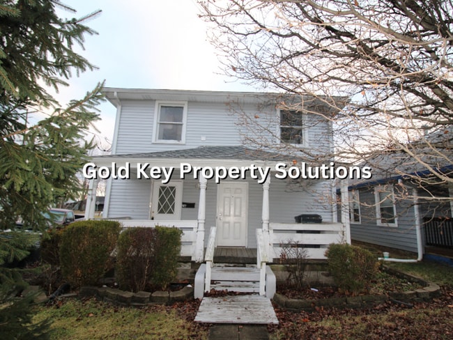 property at 236 W Vinyard St