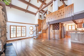 2712 Ridge Ave in Algonquin, IL - Building Photo - Building Photo