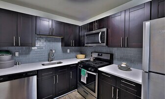 Willow Run at Mark Center Apartment Homes