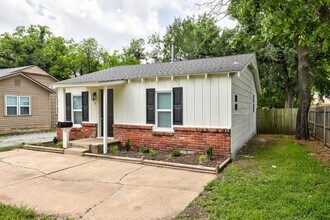 4913 N Willow Ave in Bethany, OK - Building Photo - Building Photo