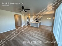 8418 E Rathdrum Dr in Nampa, ID - Foto de edificio - Building Photo