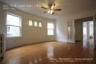 2418 W Lunt Ave in Chicago, IL - Building Photo - Building Photo