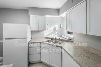 522 W Lawn St in Bradley, IL - Building Photo - Building Photo