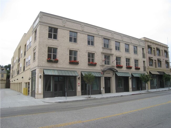 property at 255 W 7th St