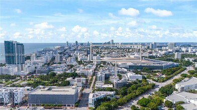 2155 Washington Ct, Unit 308 in Miami Beach, FL - Building Photo - Building Photo