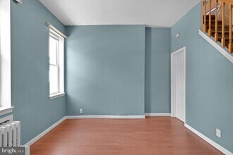 2047 E Sergeant St in Philadelphia, PA - Building Photo - Building Photo