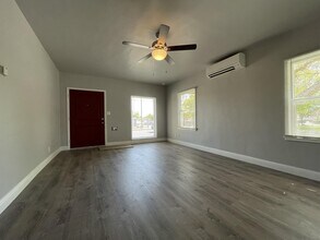 446 W Sacramento Ave in Chico, CA - Building Photo - Building Photo