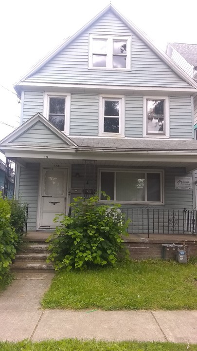 128 Ideal St in Buffalo, NY - Foto de edificio
