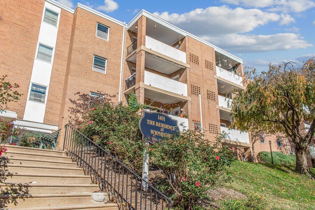 The Reserve at Wyomissing Apartments in Reading, PA