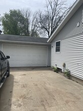 703 Coolidge Ave in Little Chute, WI - Building Photo - Building Photo