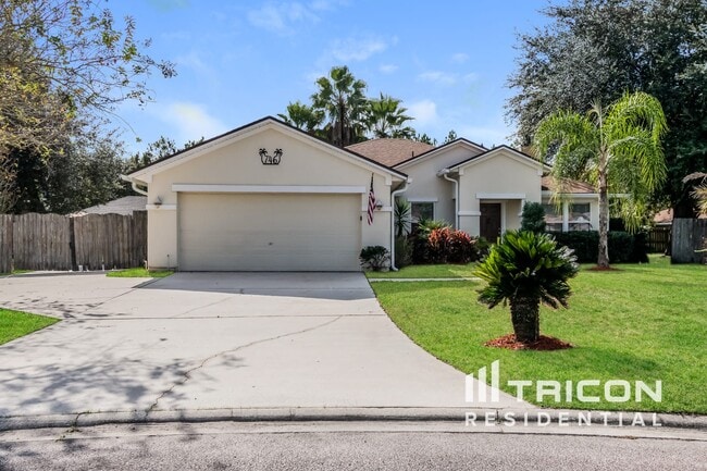 property at 746 Roland Lakes Dr