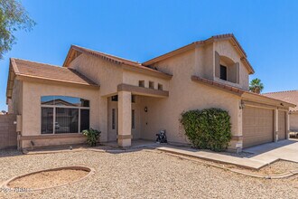 10369 W Piccadilly Rd in Avondale, AZ - Building Photo - Building Photo