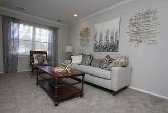 Mills Crossing Apartments and Townhomes in Owings Mills, MD - Foto de edificio - Interior Photo