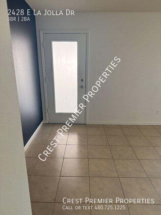 2428 E La Jolla Dr in Tempe, AZ - Building Photo - Building Photo