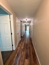 4028 NE 166th Ave in Vancouver, WA - Foto de edificio - Building Photo