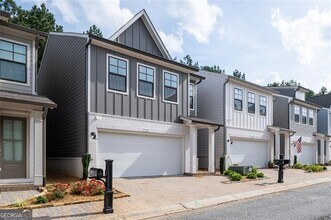 717 Stickley Oak Way in Woodstock, GA - Building Photo - Building Photo