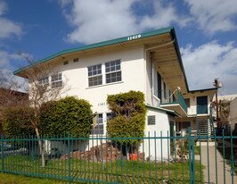 Cumpston Apartments