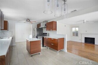 3501 Elm Ave in Manhattan Beach, CA - Building Photo - Building Photo