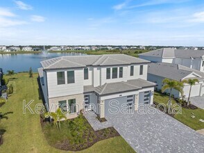 2609 Waterfront Cir in Sarasota, FL - Building Photo - Building Photo