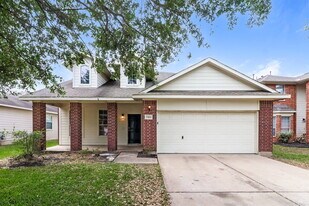 7423 Oakwood Canyon Dr in Cypress, TX - Building Photo