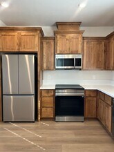 3930 Slurry St in Roseville, CA - Building Photo - Building Photo