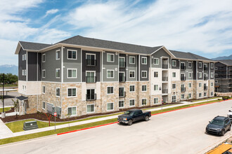 Retreat at South Haven Farms in Payson, UT - Foto de edificio - Building Photo