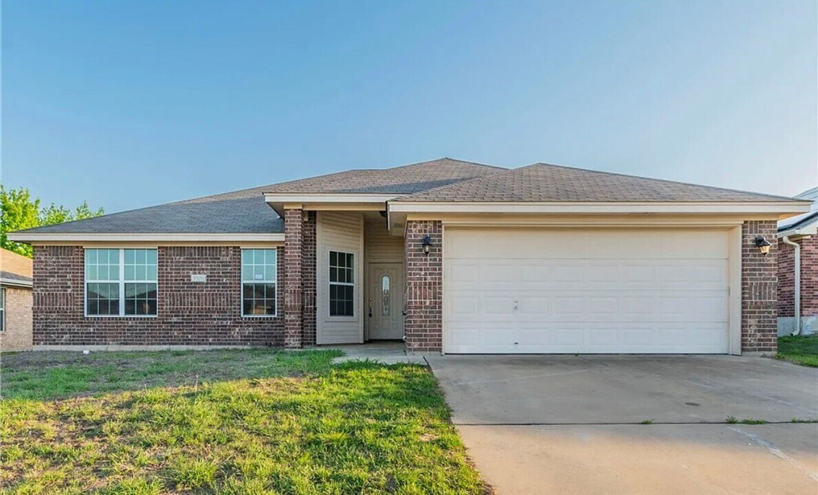 3508 Dewitt County Ct in Killeen, TX - Building Photo