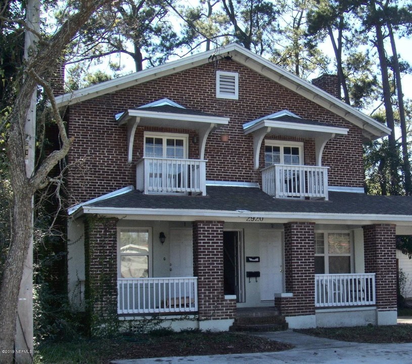 2920 Dellwood Ave-Unit -4 in Jacksonville, FL - Foto de edificio