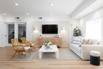 Meri Palm Bay in Palm Bay, FL - Foto de edificio - Interior Photo