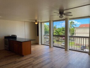 84-718-718 Ala Mahiku St in Waianae, HI - Building Photo - Building Photo