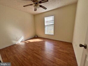 46843 Planters Ct in Lexington Park, MD - Building Photo - Building Photo