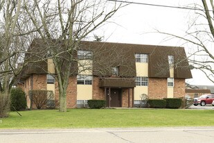 217 Churchill Hubbard Rd in Youngstown, OH - Building Photo