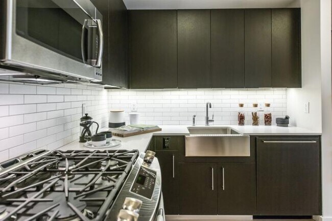 property at 535 West 43rd St