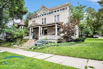 47 Prospect Ave SE in Grand Rapids, MI - Building Photo - Building Photo