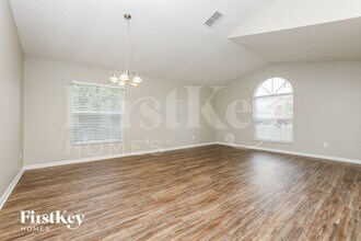 7616 Country Run Pkwy in Orlando, FL - Building Photo - Building Photo