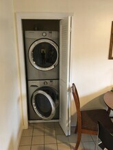 76 Dunboy St, Unit 3 in Boston, MA - Building Photo - Building Photo
