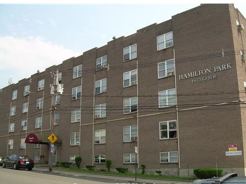 Hamilton Park Apartments in Waterbury, CT - Foto de edificio - Building Photo