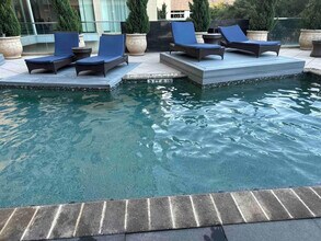 12848 Queensbury Ln, Unit SI ID1335682P in Houston, TX - Building Photo - Building Photo