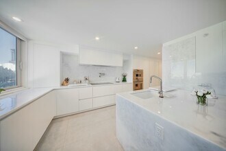 901 E Camino Real in Boca Raton, FL - Building Photo - Building Photo