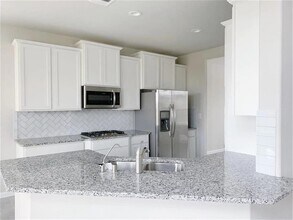 3047 Forest Creek Dr in Katy, TX - Building Photo - Building Photo