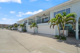 1923 Jimmy Buffett Mem Hwy in Indian Harbour Beach, FL - Building Photo - Building Photo