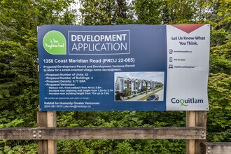 1358 Coast Meridian Rd in Coquitlam, BC - Building Photo - Building Photo