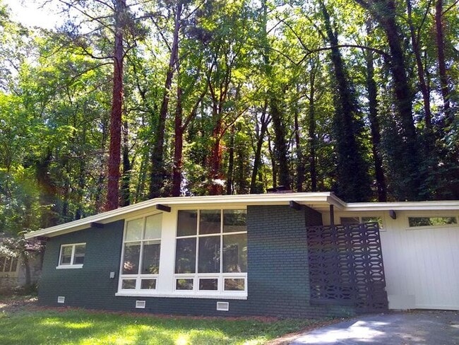 property at 3204 Cloverhurst Dr