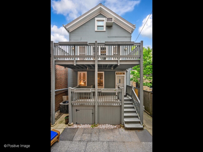 property at 1927 N Hudson Ave