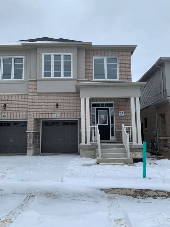 property at 21 Greer St