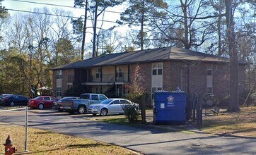 1222 E 5th Ave in Oakdale, LA - Building Photo - Building Photo