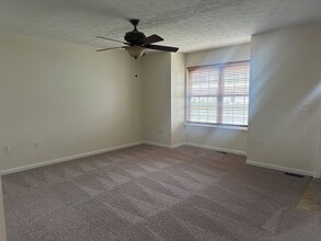 114 Seabreeze Ln in Winchester, VA - Building Photo - Building Photo