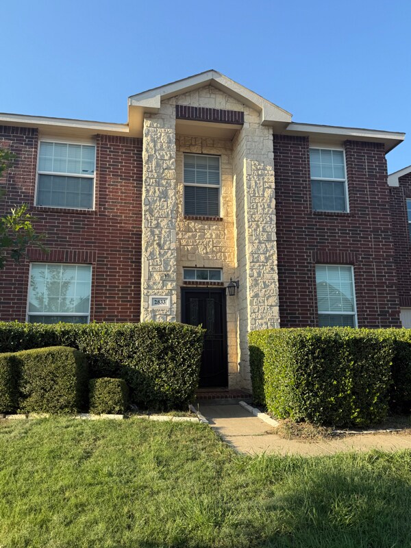 property at 2833 Shoreline Way