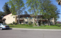 Denair Manor Apartments in Turlock, CA - Building Photo - Building Photo